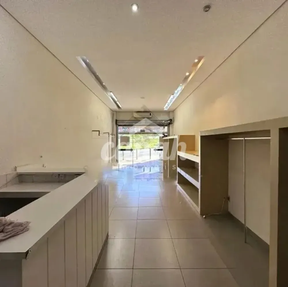 Loja-Salão, 70 m² - Foto 1