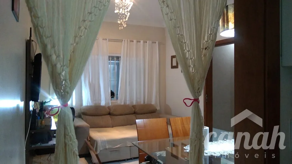 Casa, 3 quartos, 95 m² - Foto 1