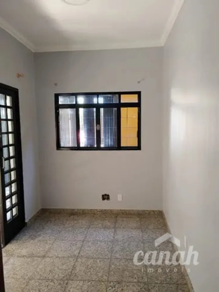 Casa, 3 quartos, 150 m² - Foto 3