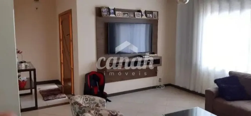 Casa, 4 quartos, 146 m² - Foto 2