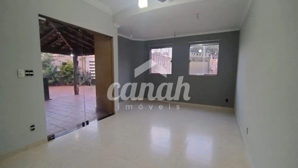 Casa, 2 quartos, 131 m² - Foto 1