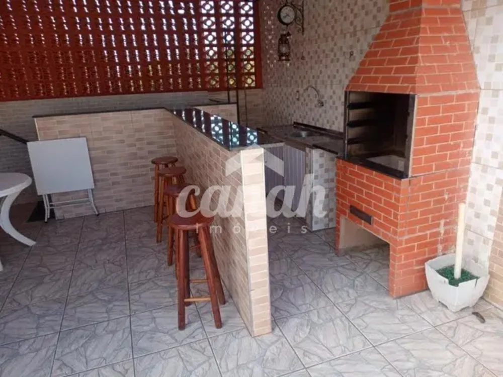 Casa, 3 quartos, 240 m² - Foto 1