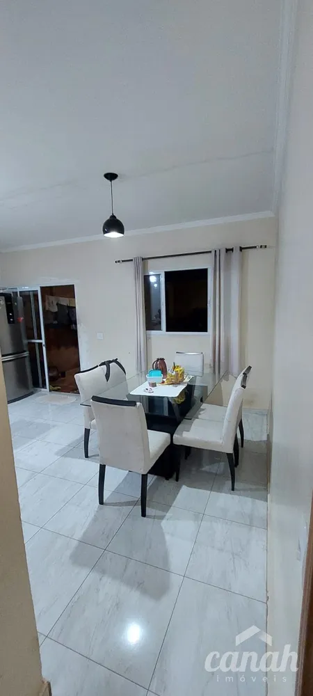 Casa, 3 quartos, 163 m² - Foto 1