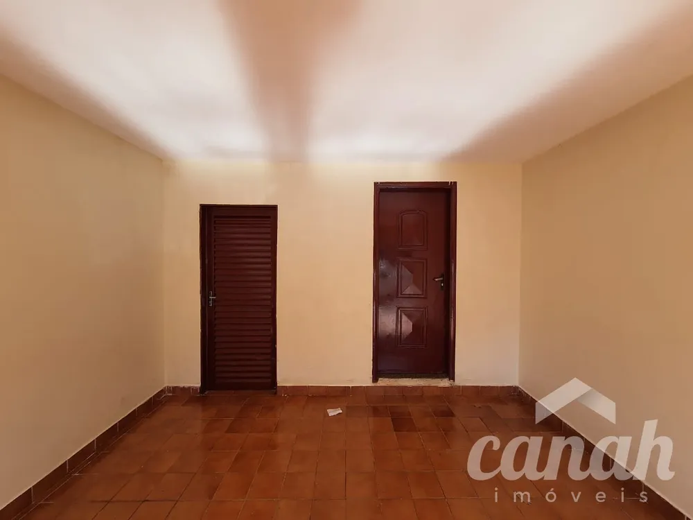 Casa, 3 quartos, 133 m² - Foto 2