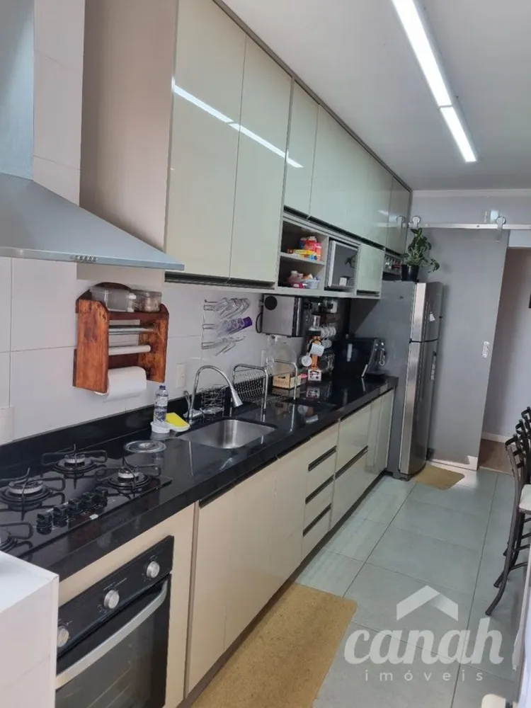 Apartamento, 3 quartos, 100 m² - Foto 3