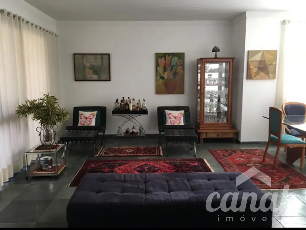 Apartamento, 3 quartos, 214 m² - Foto 2