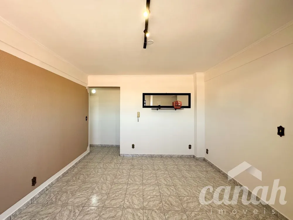Apartamento, 2 quartos, 57 m² - Foto 2