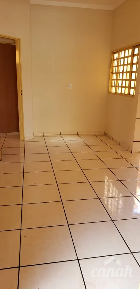 Casa, 3 quartos, 84 m² - Foto 1