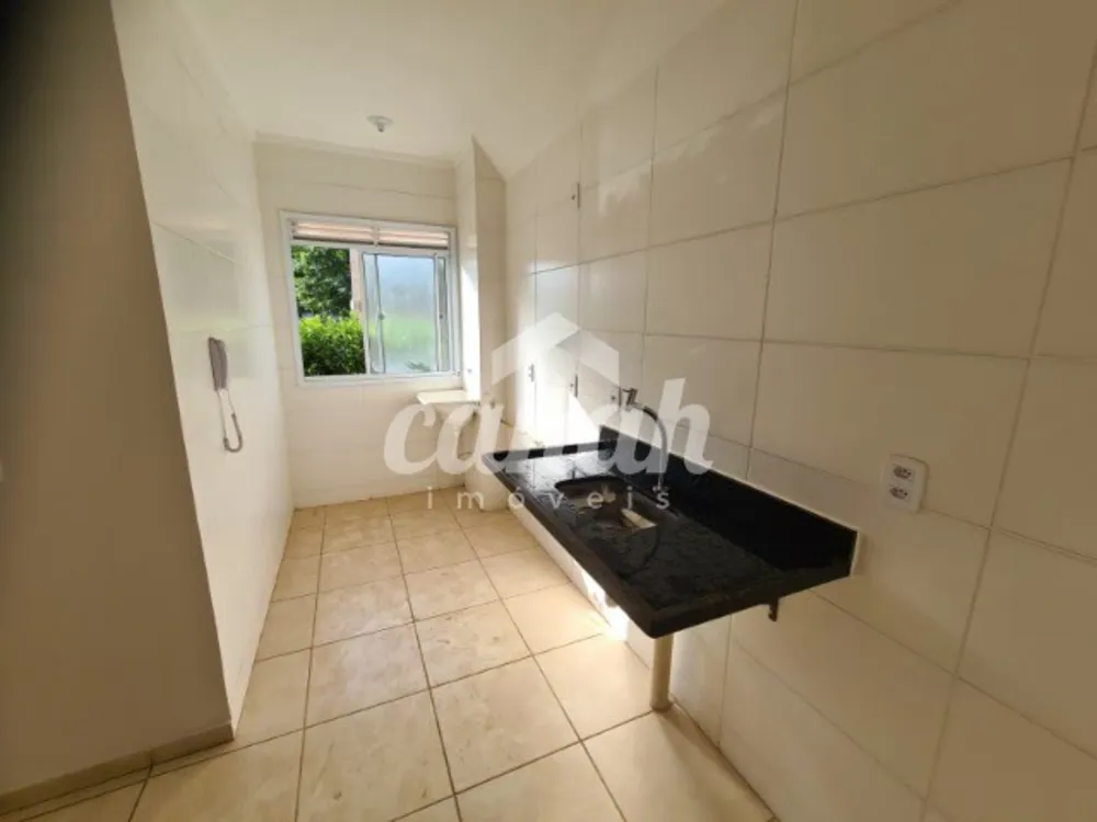 Apartamento, 2 quartos, 43 m² - Foto 3