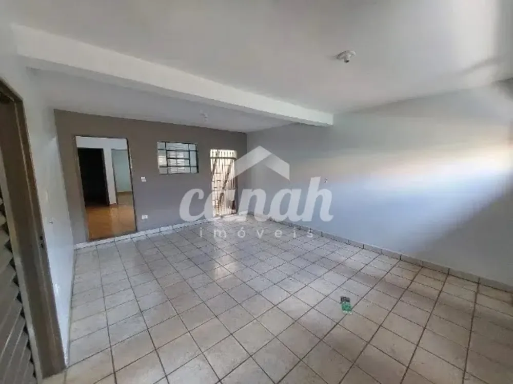 Casa, 3 quartos, 114 m² - Foto 1