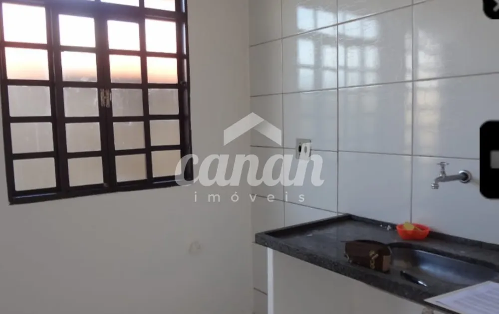 Casa, 2 quartos, 60 m² - Foto 2