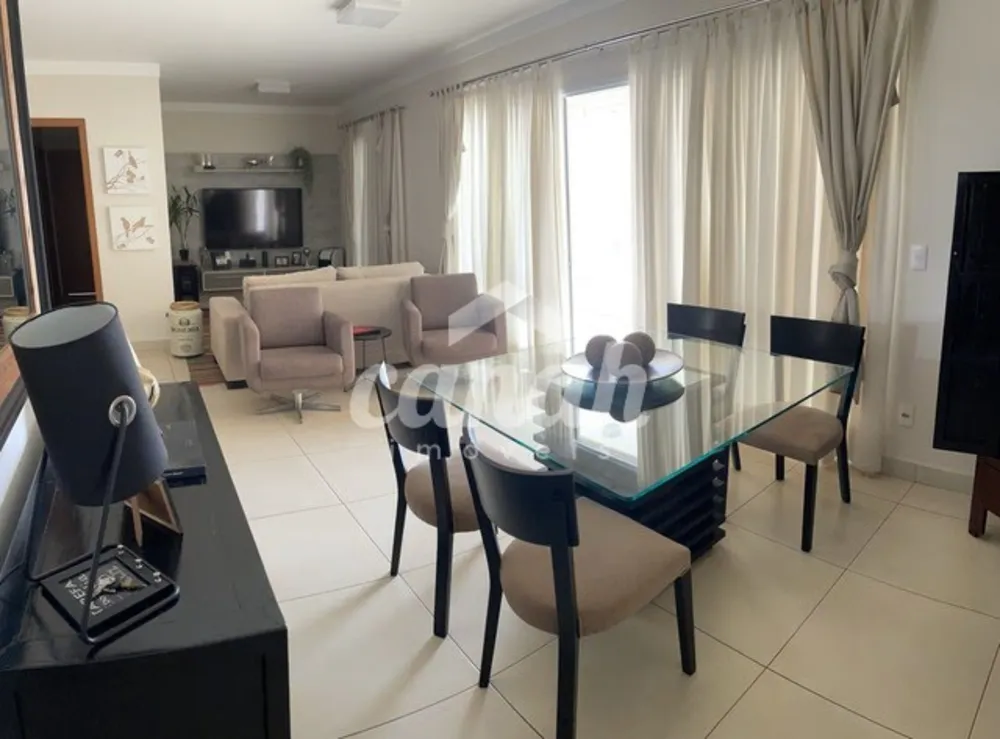 Apartamento, 3 quartos, 134 m² - Foto 2