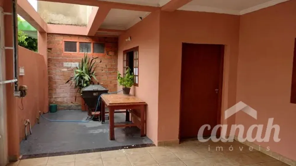 Casa, 4 quartos, 220 m² - Foto 1