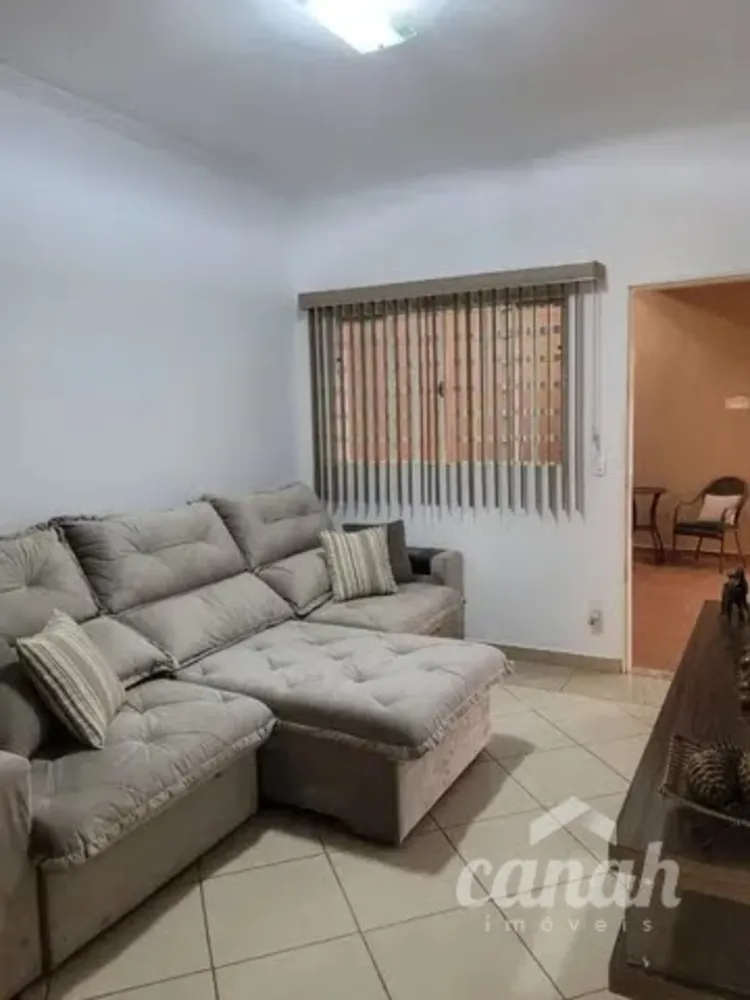 Casa, 2 quartos, 130 m² - Foto 1