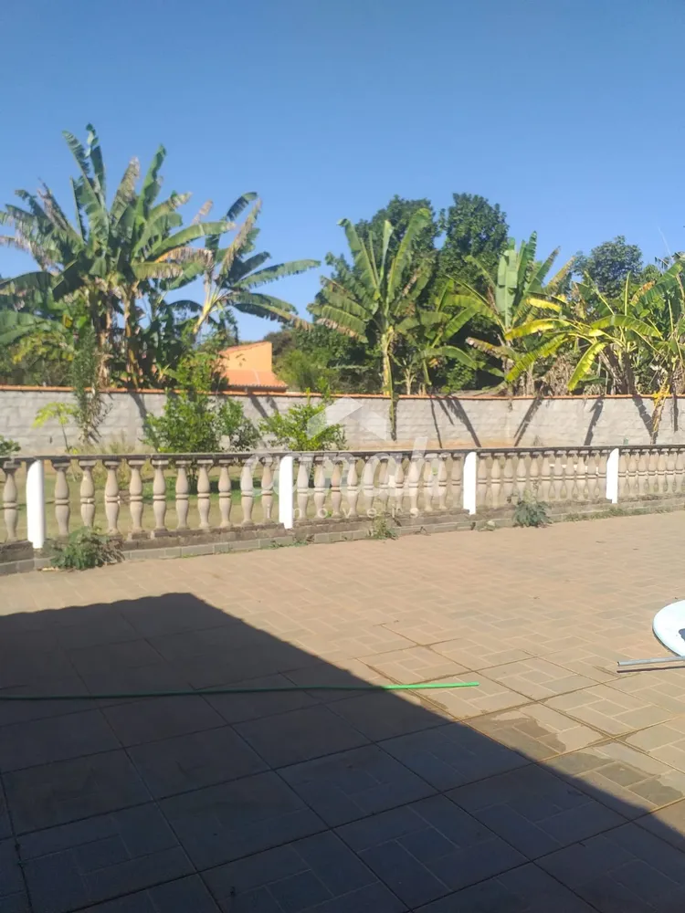 Chácara, 3 quartos, 1000 m² - Foto 1