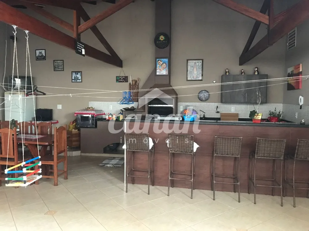 Casa, 3 quartos, 200 m² - Foto 1