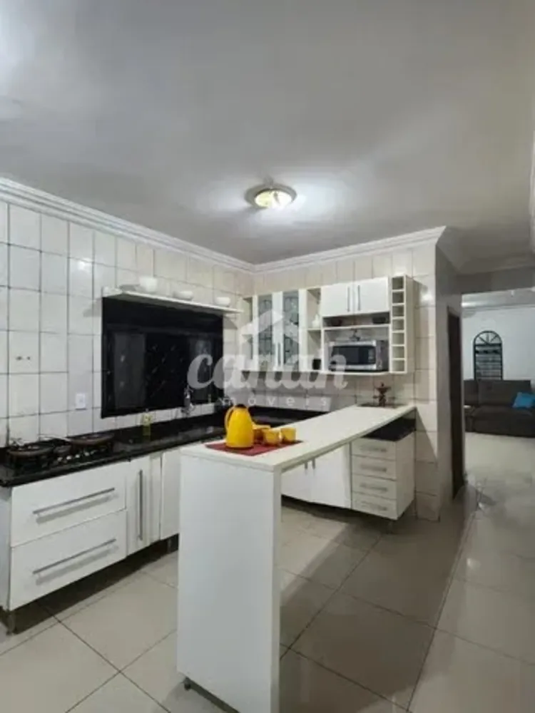 Casa, 3 quartos, 137 m² - Foto 1