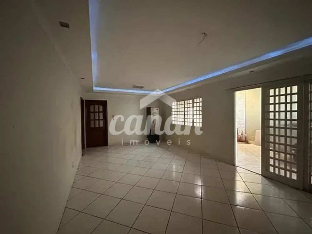 Casa, 3 quartos, 194 m² - Foto 3