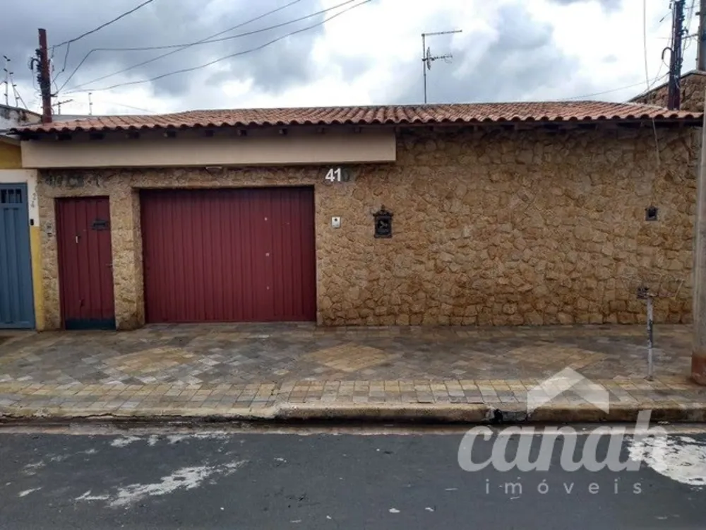 Casa, 3 quartos, 250 m² - Foto 2