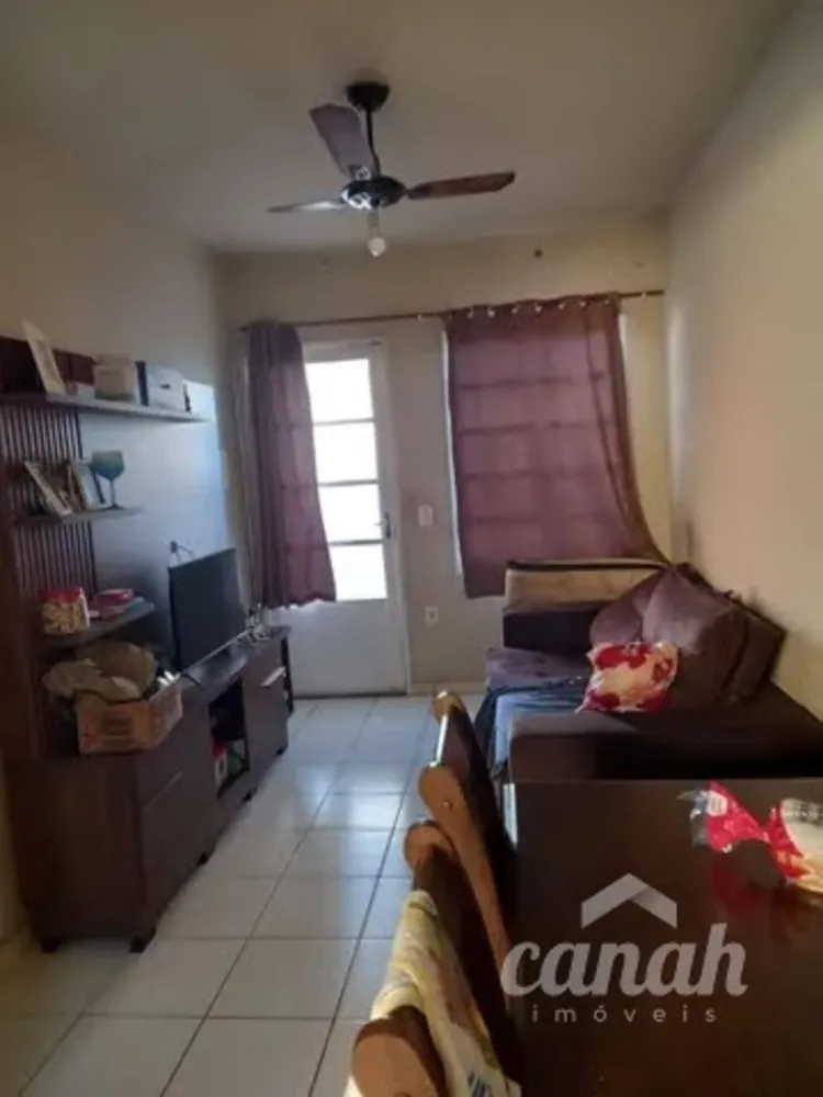 Casa, 3 quartos, 60 m² - Foto 1