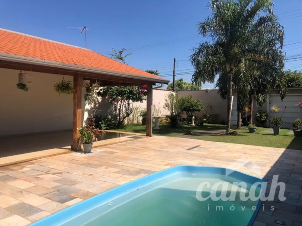 Casa, 1 quarto, 350 m² - Foto 1