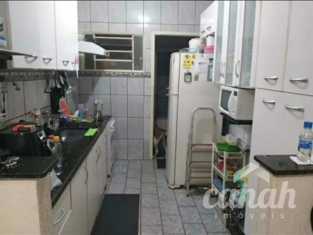 Casa, 3 quartos, 131 m² - Foto 2
