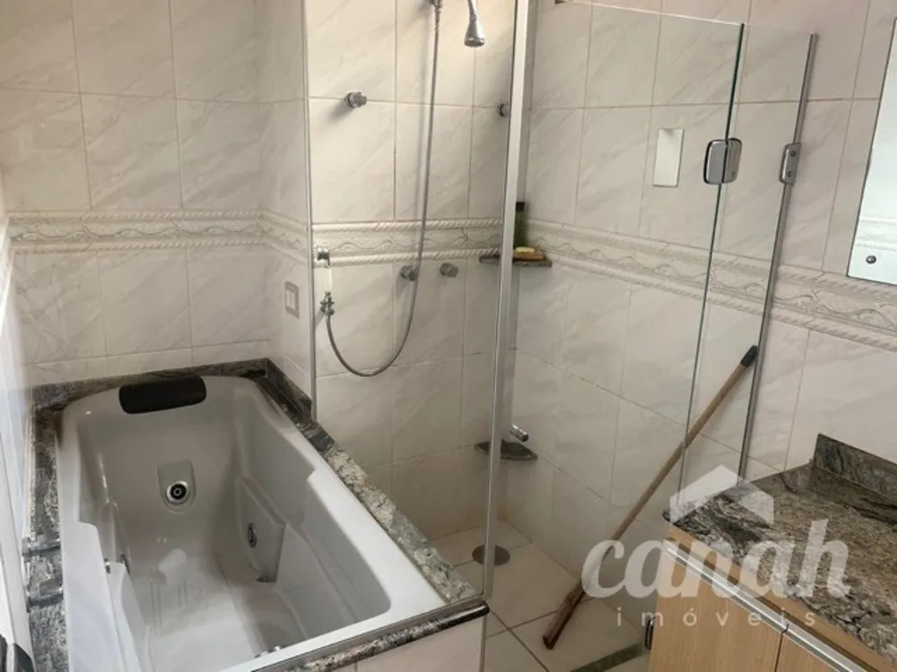 Casa, 3 quartos, 250 m² - Foto 3