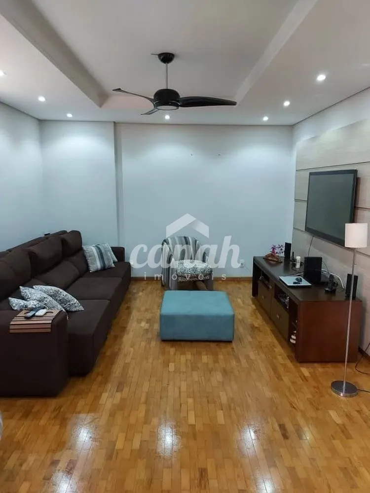 Apartamento, 3 quartos, 162 m² - Foto 2