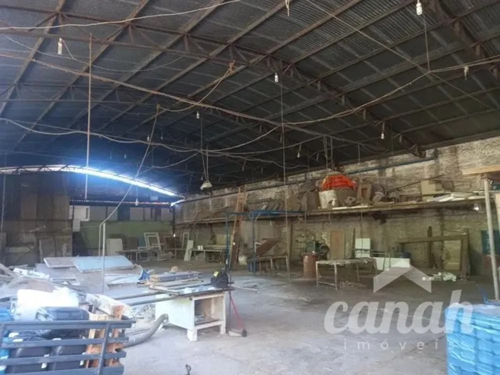 Loja-Salão, 800 m² - Foto 1