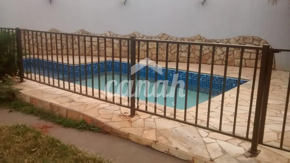 Casa, 3 quartos, 220 m² - Foto 1