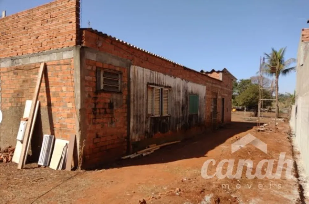 Chácara, 3 quartos, 1480 m² - Foto 2
