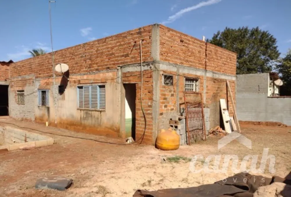 Chácara, 3 quartos, 1480 m² - Foto 3