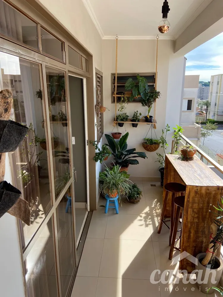 Apartamento, 3 quartos, 77 m² - Foto 1