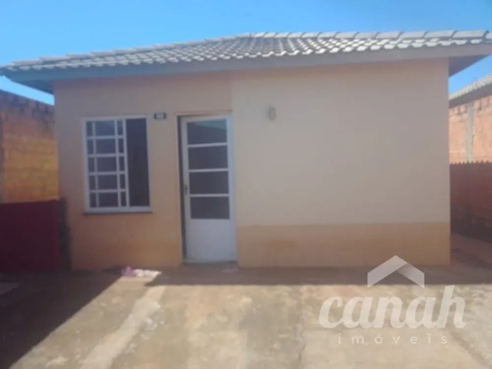 Casa, 3 quartos, 46 m² - Foto 1