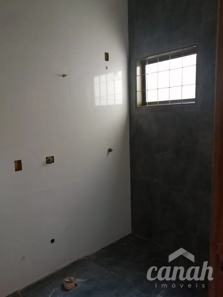 Casa, 3 quartos, 142 m² - Foto 2