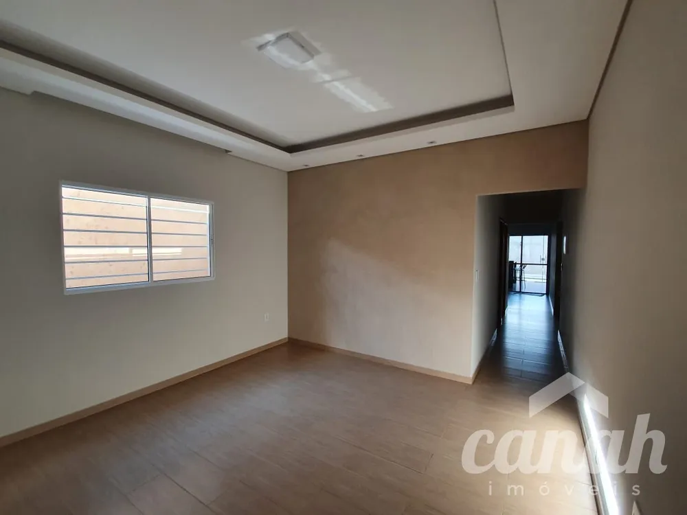 Casa, 3 quartos, 157 m² - Foto 4
