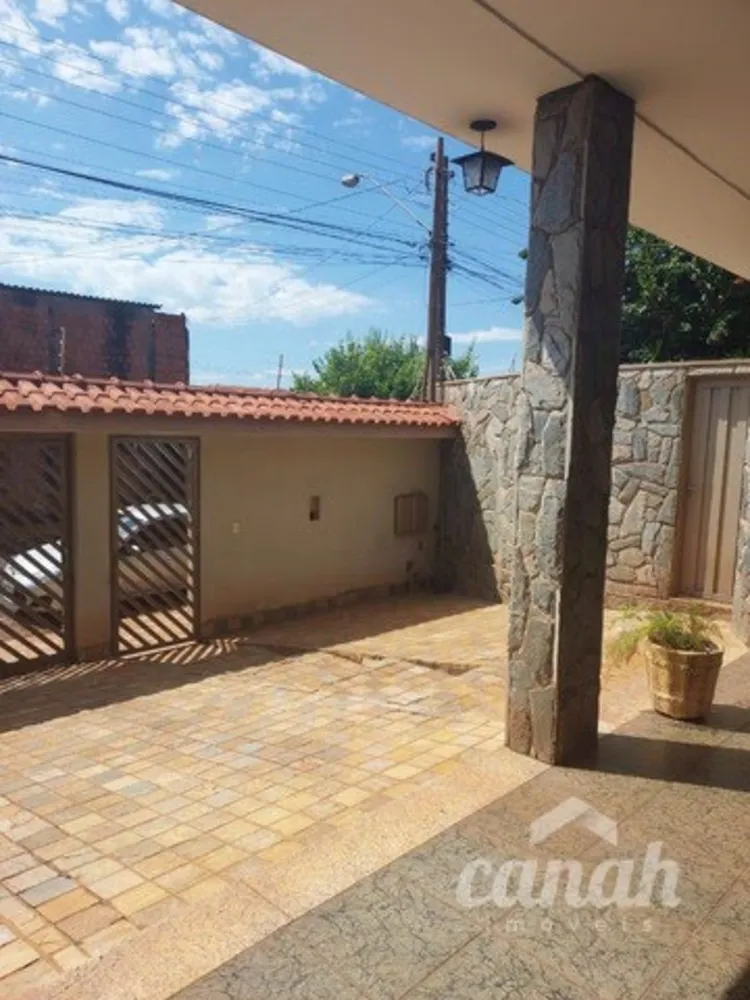 Casa, 3 quartos, 255 m² - Foto 2