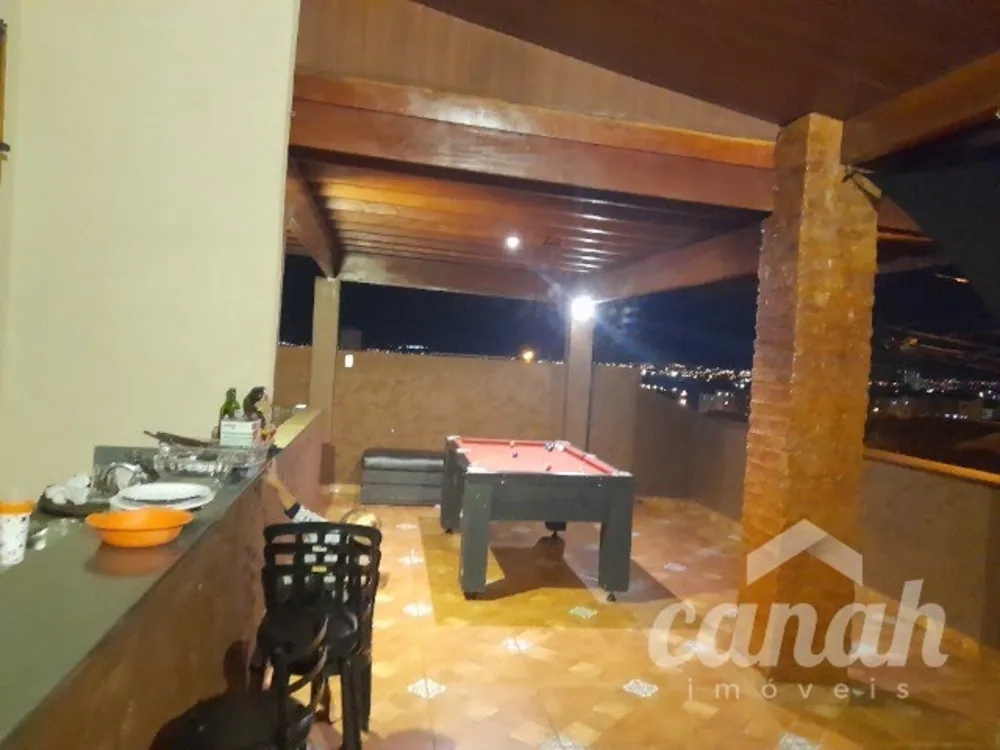 Casa, 3 quartos, 170 m² - Foto 4