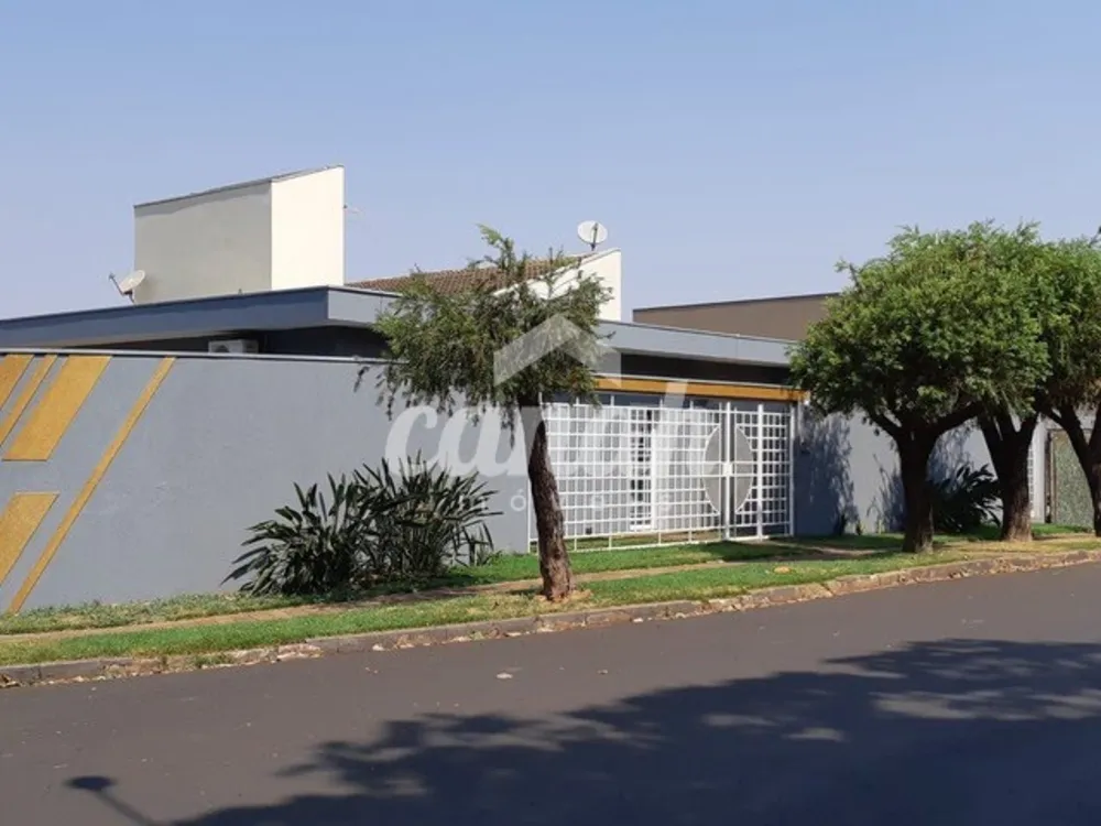 Casa, 5 quartos, 260 m² - Foto 2