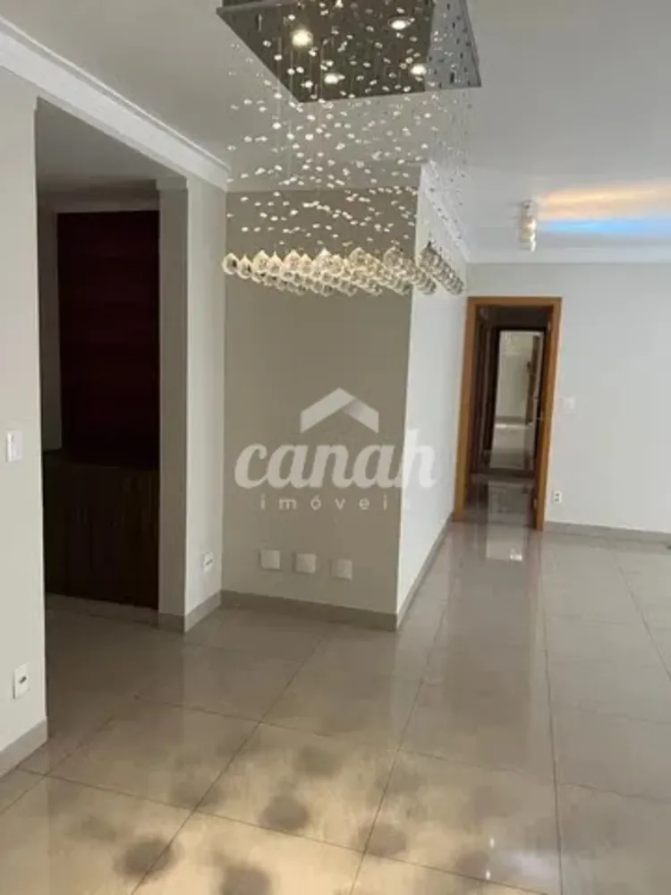 Apartamento, 3 quartos, 155 m² - Foto 2
