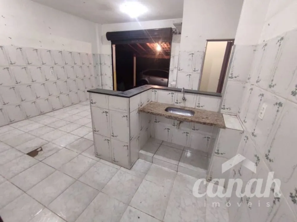 Casa, 2 quartos, 200 m² - Foto 1