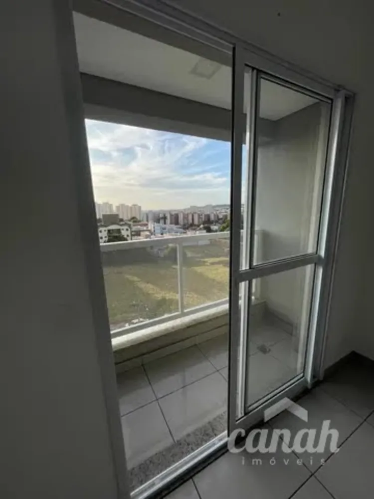 Apartamento, 3 quartos, 68 m² - Foto 2