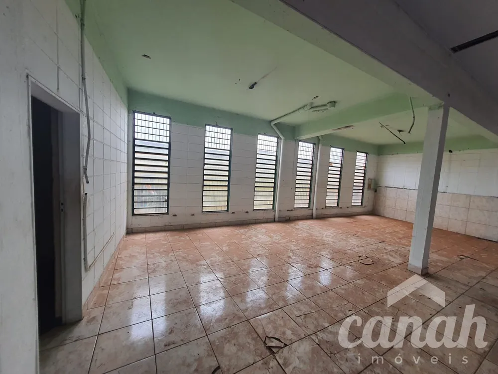 Loja-Salão, 300 m² - Foto 1