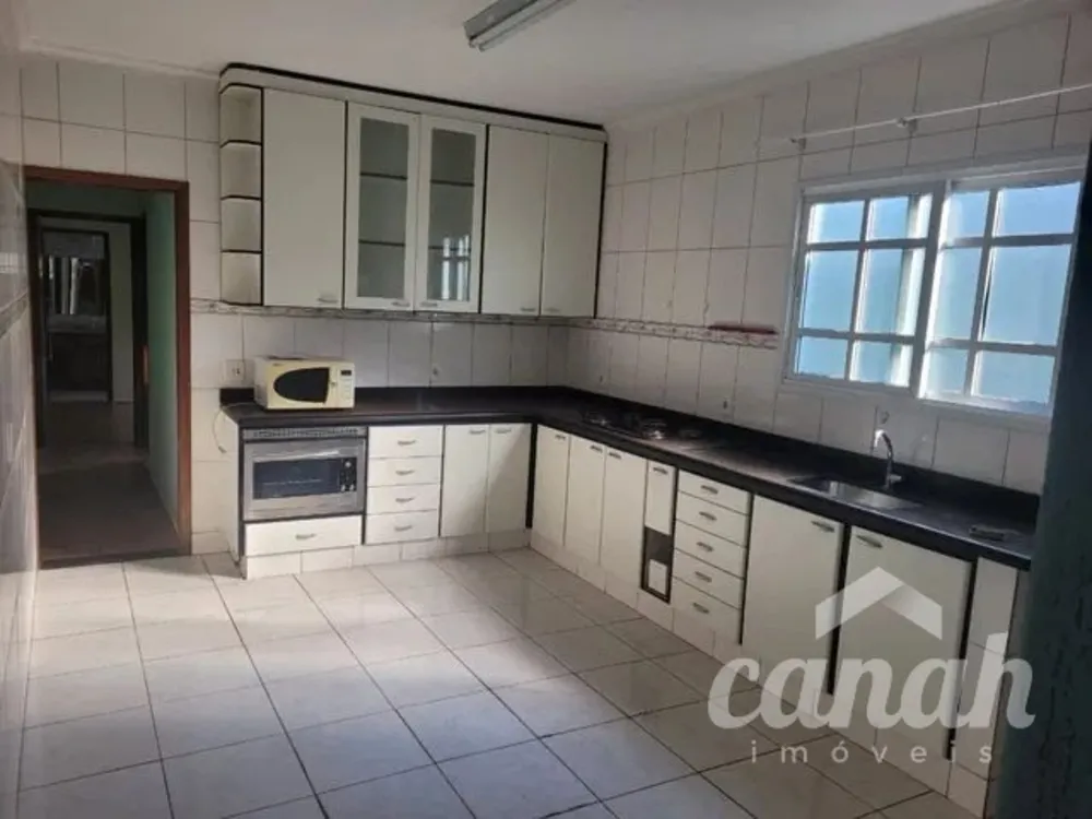 Casa, 2 quartos, 150 m² - Foto 1