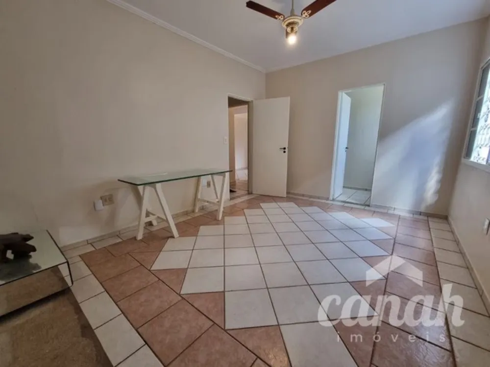 Casa, 3 quartos, 132 m² - Foto 1