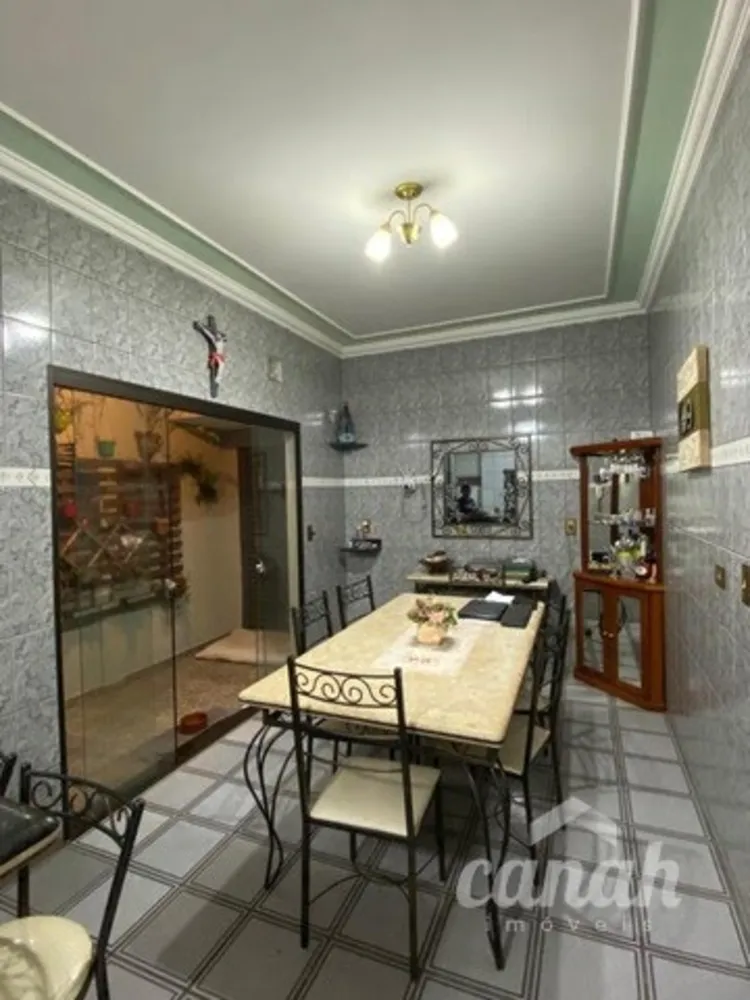 Casa, 4 quartos, 232 m² - Foto 4