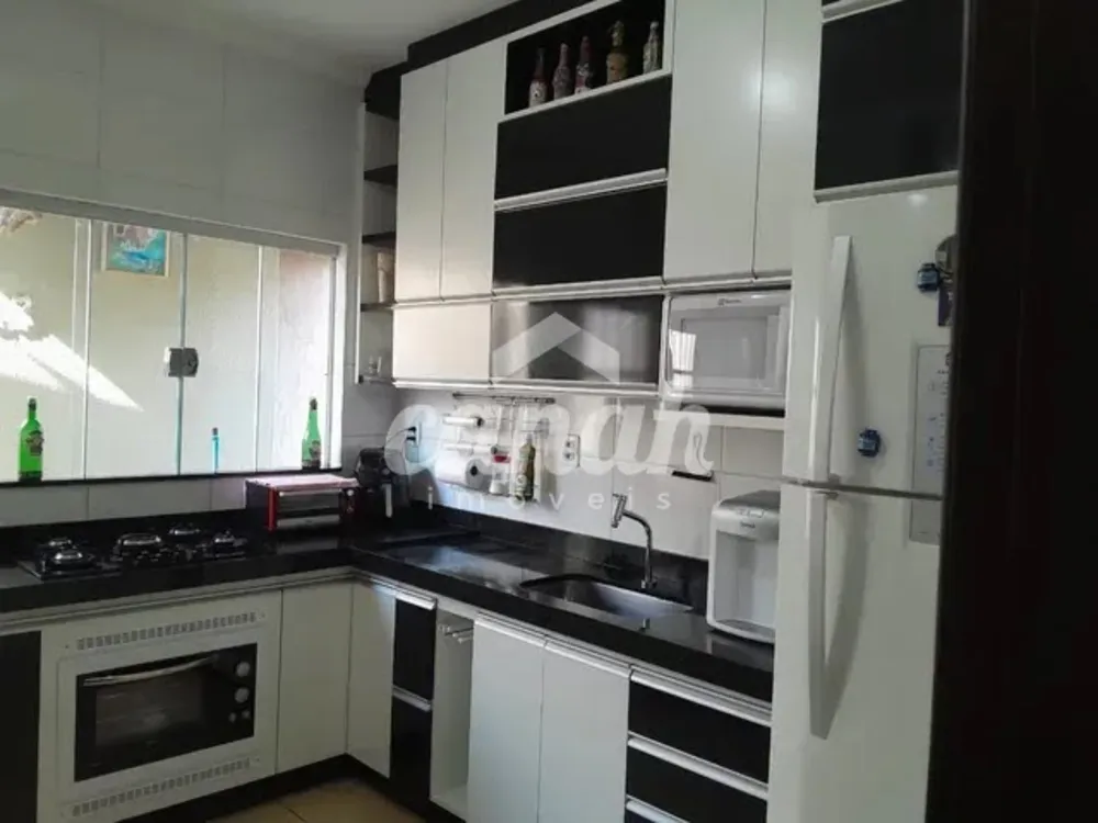 Casa, 3 quartos, 115 m² - Foto 1