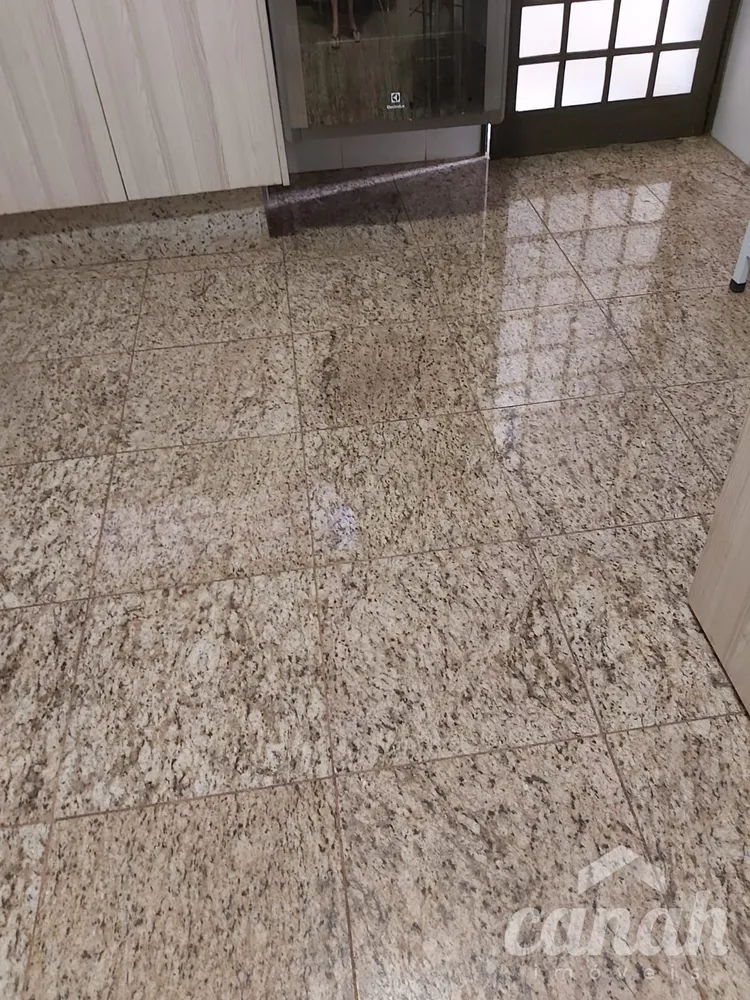 Casa, 3 quartos, 230 m² - Foto 3