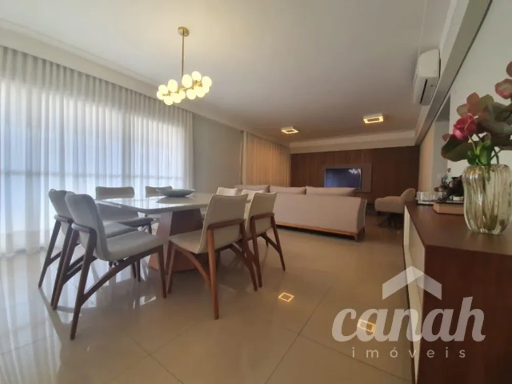 Apartamento, 4 quartos, 278 m² - Foto 1