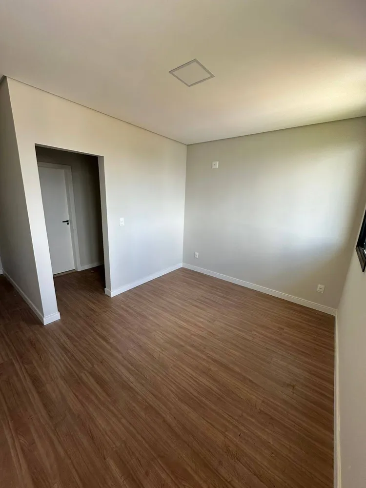 Casa, 5 quartos, 160 m² - Foto 9